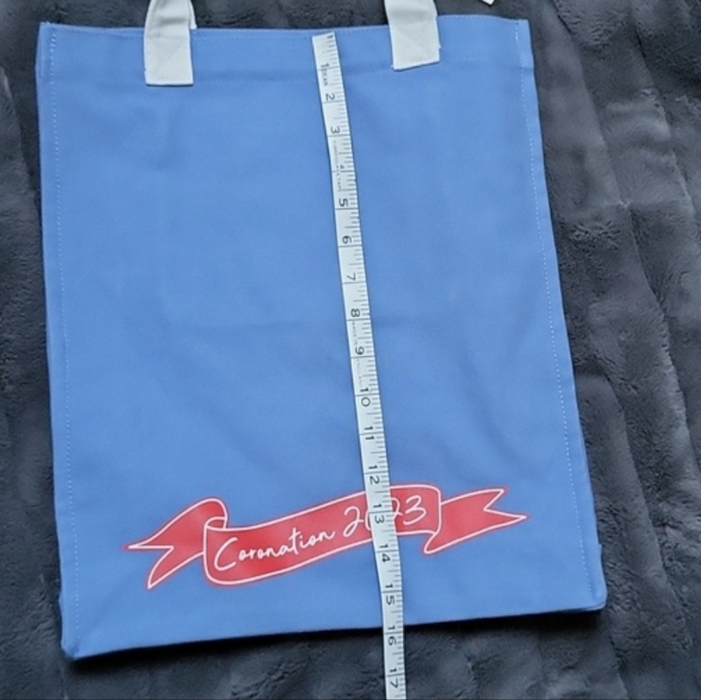 NWT! Radley London Coronation 2023 Tote! - Picture 5 of 11